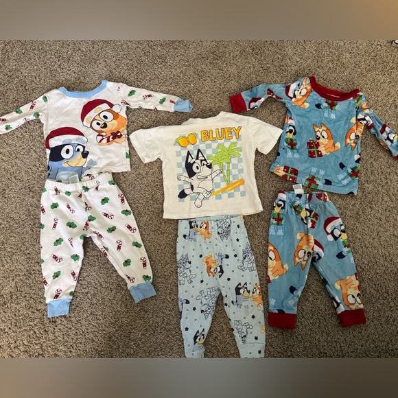 Bluey Other - BLUEY Bingo Pajama PJs Bundle 3 Sets 12 Months Boys Tops Bottoms Sleepwear XMAS